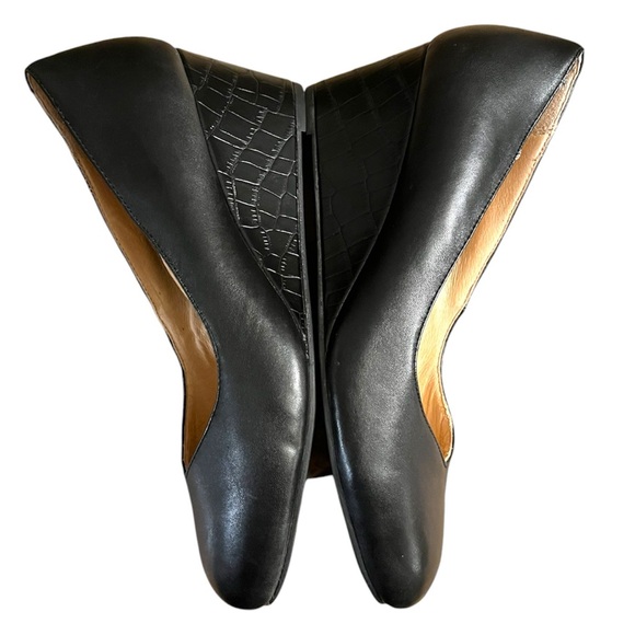 Vionic Leather Antonia Orthoheel Black Wedge - Picture 6 of 7